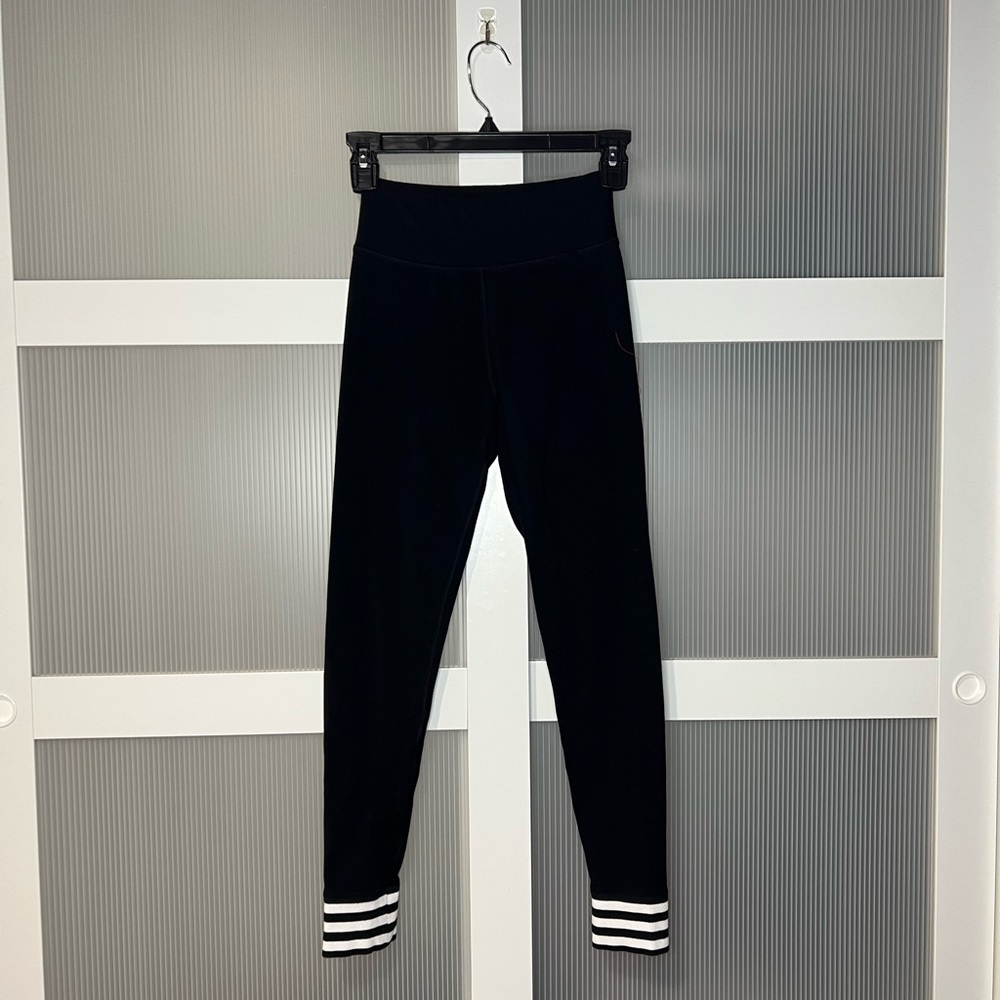 Adidas Womens size xs leggings - Picture 1 of 3